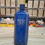 Ingeniería de Réplicas: Impacto Monumental en Marketing de Bebidas Premium