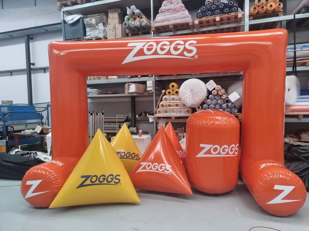 Arco hinchable flotante para eventos acuáticos