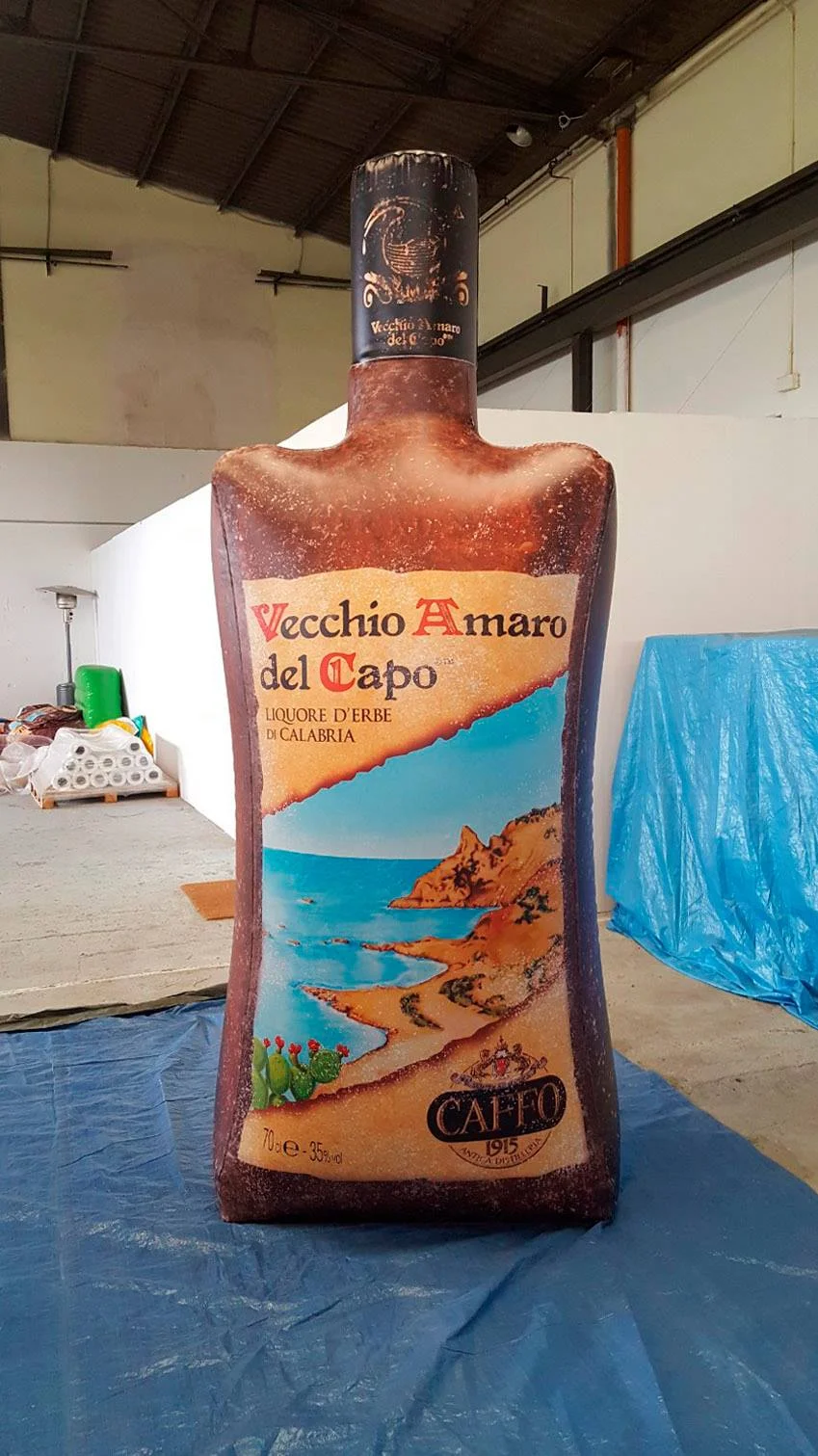 Botella Y Lata Hinchable