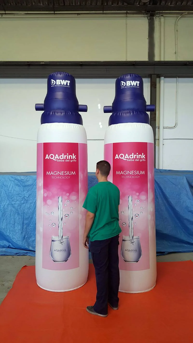 Botella Y Lata Hinchable