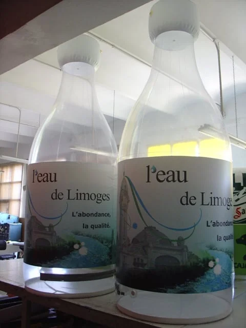 Botella Y Lata Hinchable