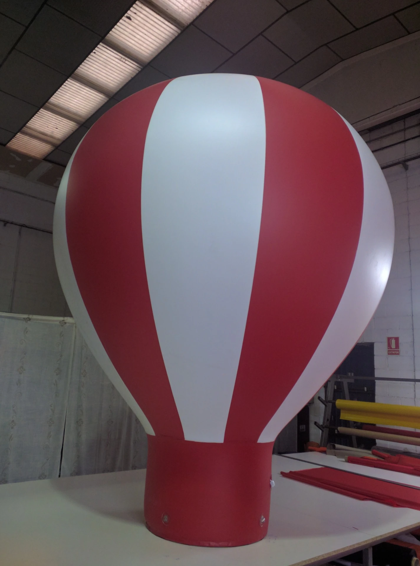 Globo Hinchable Publicitario con Forma de Mongolfiera