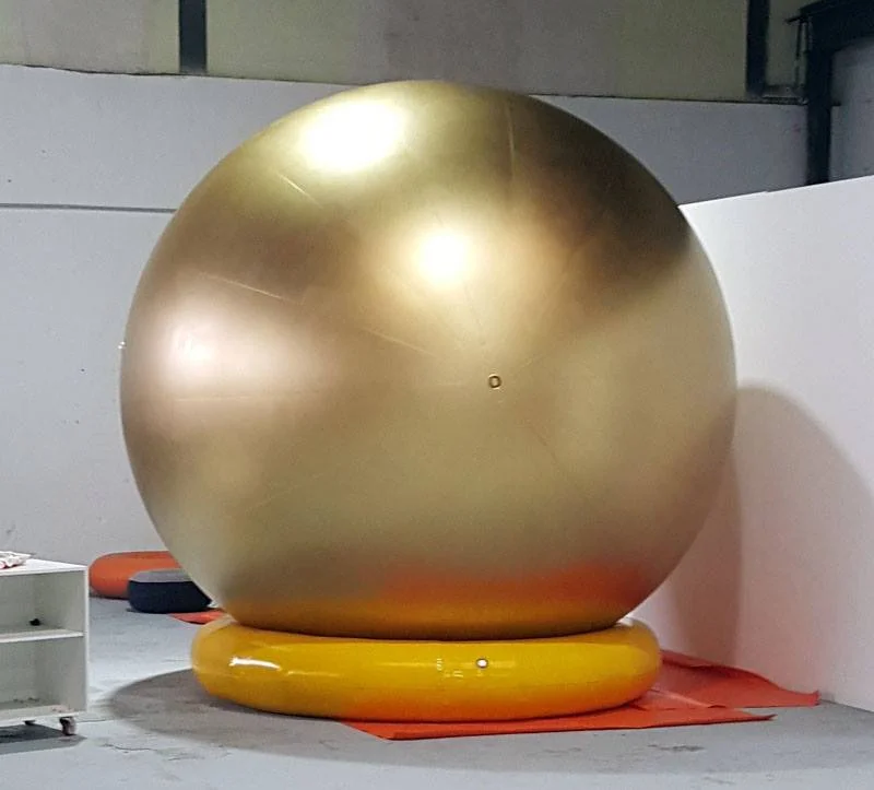 Esfera gigante personalizada